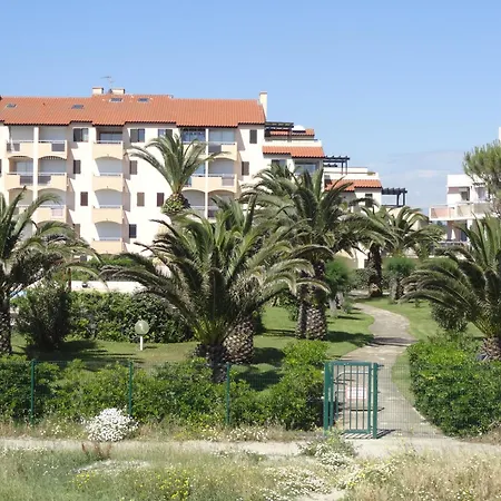 Sait Cyprien Vue Avec Piscine