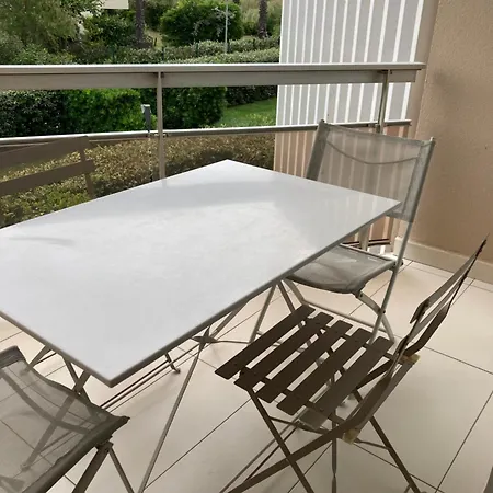 Sait Cyprien Vue Avec Piscine Apartment *